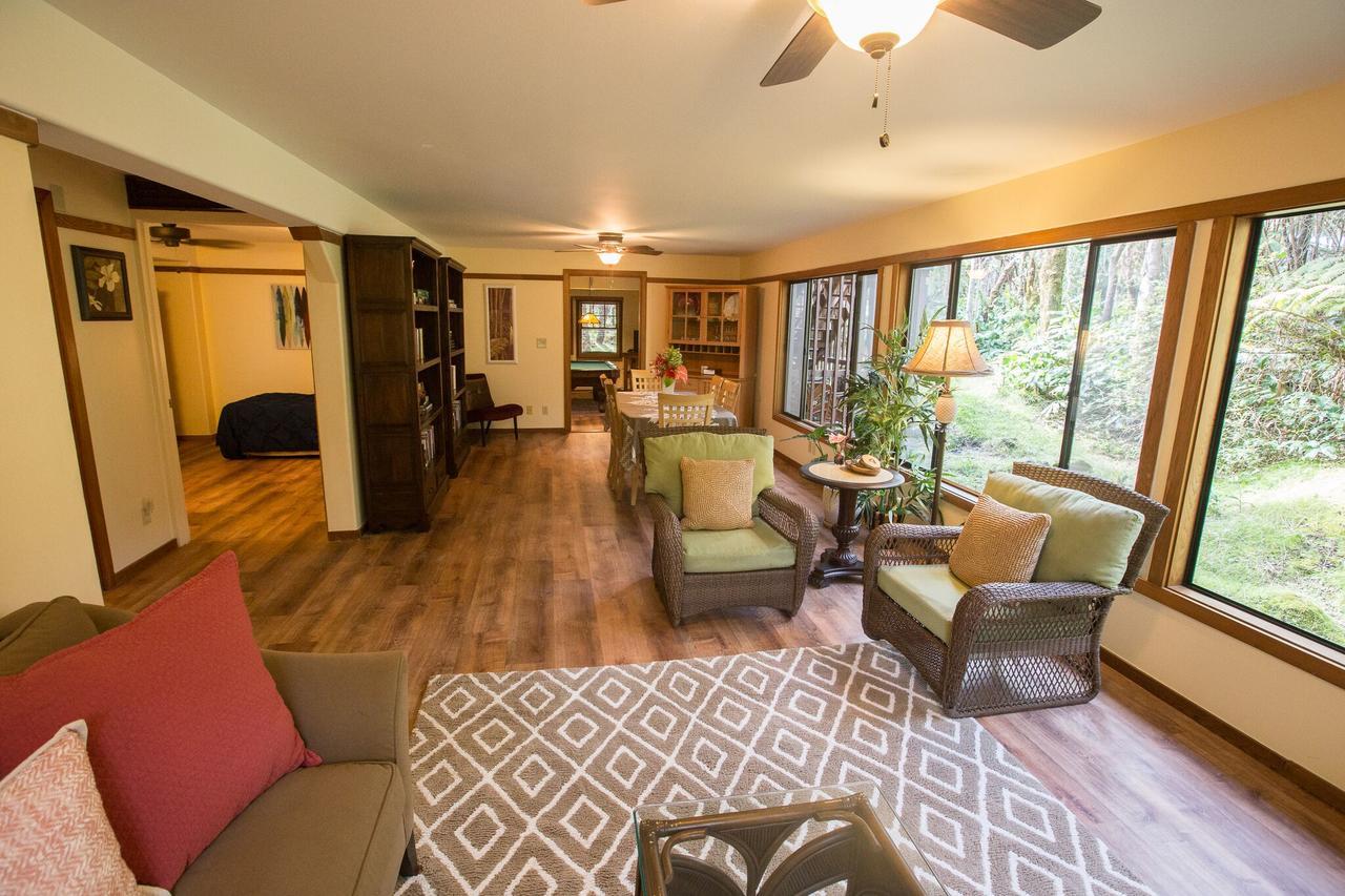 Hale Mauna Loa Upper Level With Shared Hot Tub Volcano Ngoại thất bức ảnh